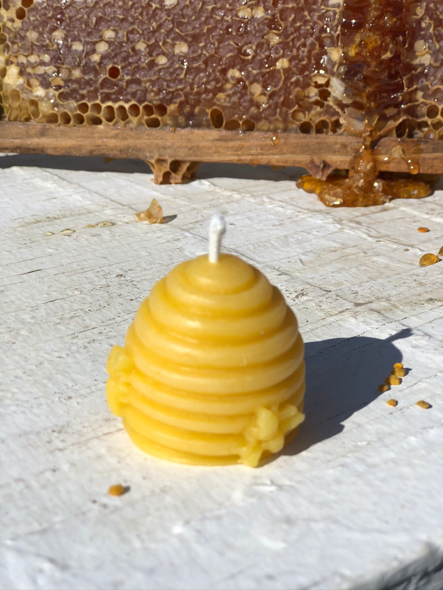 Desmoldado cuando la vela esté fría y opaca