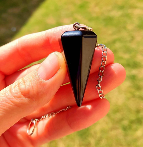 Péndulo de obsidiana egipcio